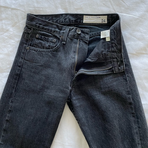 Rag & Bone Black High-Rise Skinny Jeans - Picture 5 of 8